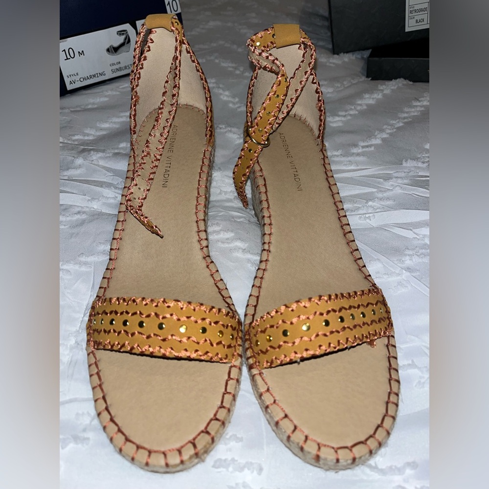Cute Wedge Heel Sandals, size 10